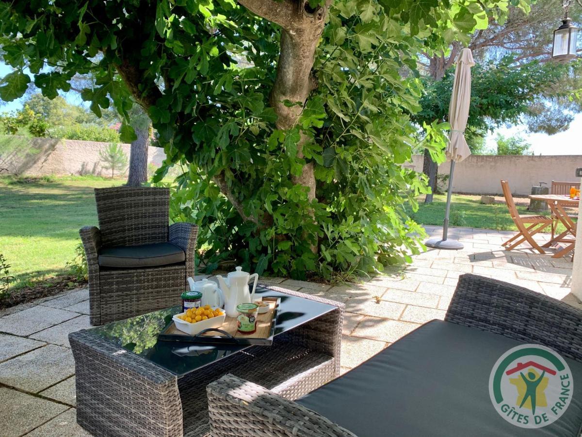 Mas De Plisset Apartment Сан-Жил Екстериор снимка