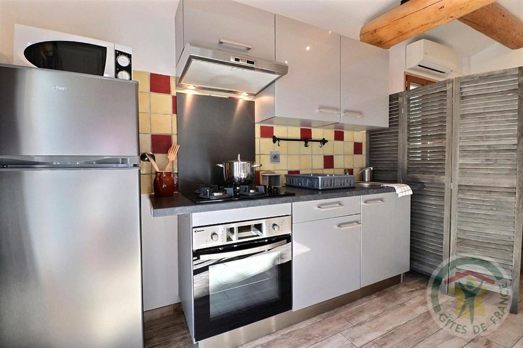 Mas De Plisset Apartment Сан-Жил Екстериор снимка